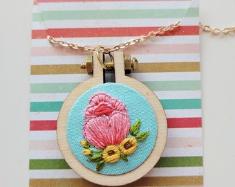 Embroidery Necklace, Handmade Necklace,Flower Necklace, Miniature Embroidery Hoop,Wearable Art,Gift For Her