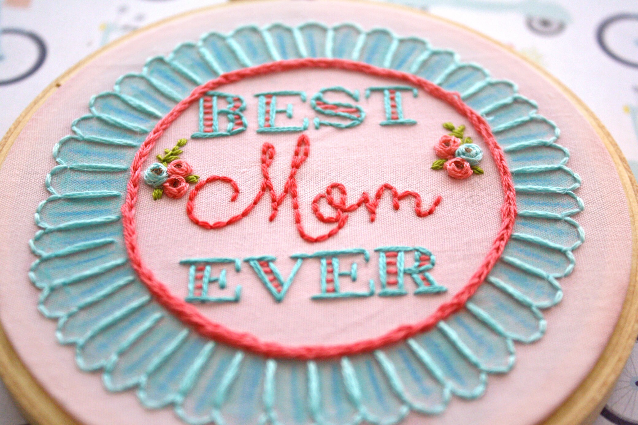 Best Mom Ever Award Embroidery Patternhandmade Mothers Day Etsy