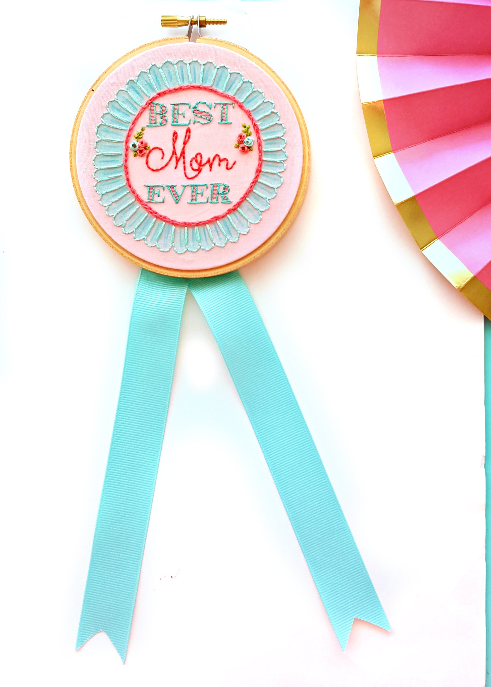 Best Mom Ever Award Embroidery Patternhandmade Mothers Day Etsy