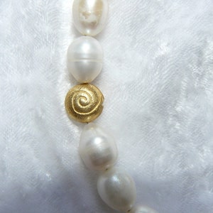 Perlenkette mit Schnecke Bild 3