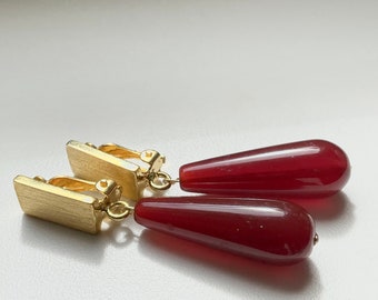 Ear clips with carnelian