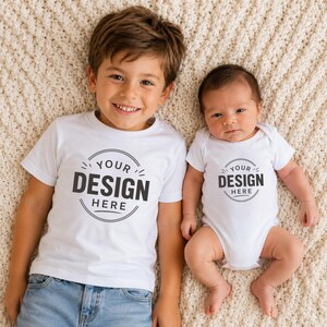 Paquete de maquetas de camisetas para bebés y hermanos / 180 imágenes de estilo de vida / Camiseta infantil Gildan 5000B Bella Canvas / Maquetas de ropa para impresión bajo demanda / Descarga JPG imagen 8