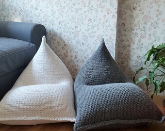 knit bean bolsa chair pattern