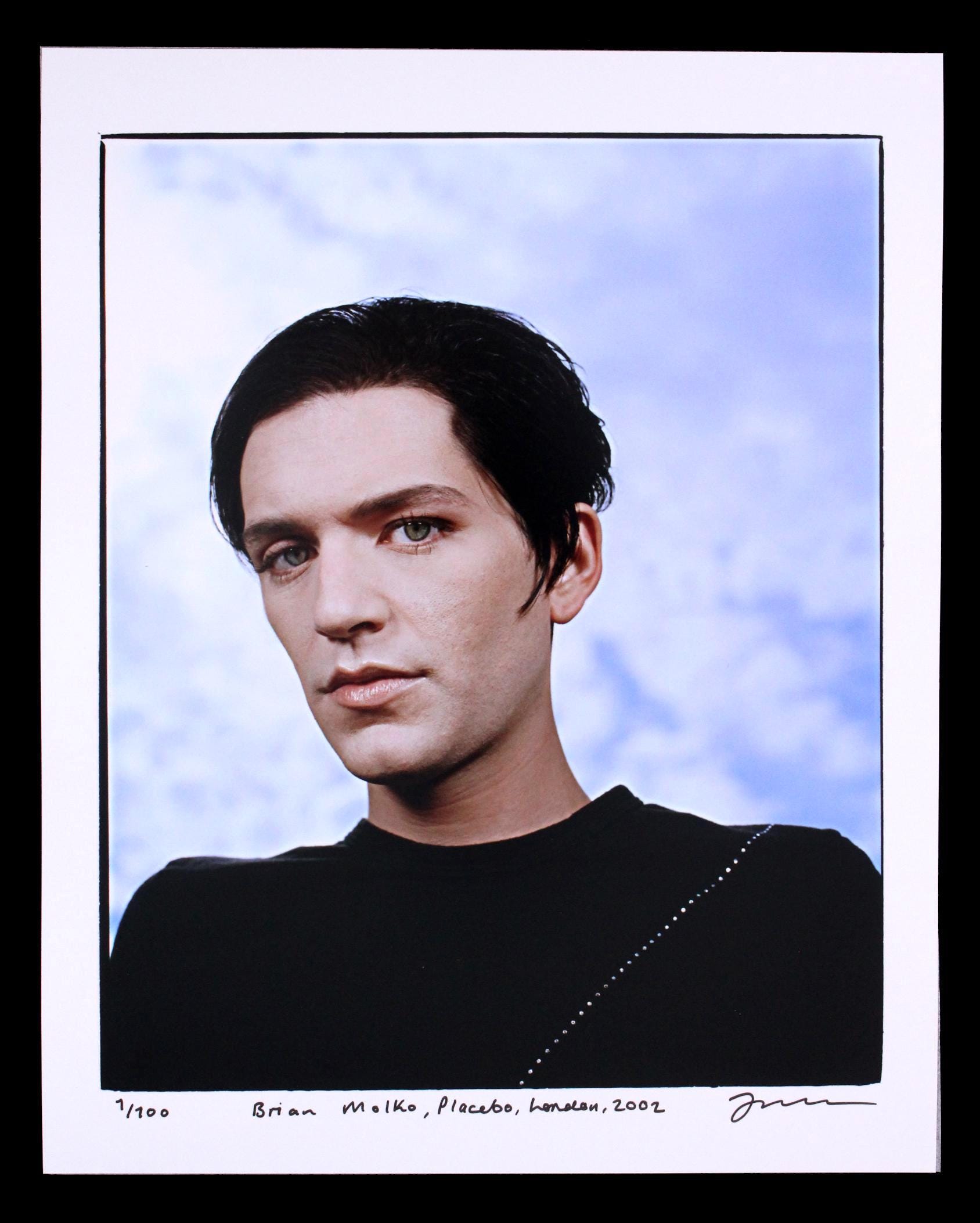 【美品2014】Brian Molko - Selected 直筆サイン本 BRIAN MOLKO of PLACEBO, London, 2002, Original Limited Edition
