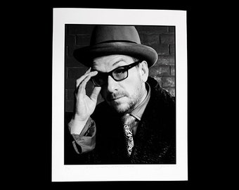 ELVIS COSTELLO Dublin 2002, limited edition print, signed by the photographer Jamie Beeden