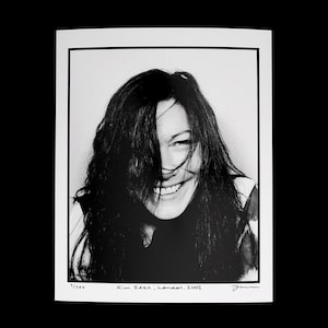 KIM DEAL, Londen, 2002, print in beperkte oplage, gesigneerd door de kunstenaar, verzamelfoto, Jamie Beeden.
