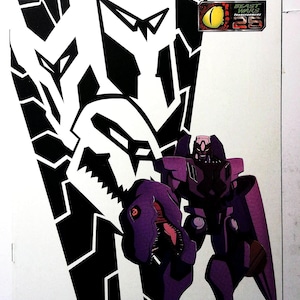 Puede incluir: Portada de cómic de Transformers: Beast Wars #17. La portada presenta un híbrido de robot y dinosaurio morado con un fondo geométrico en blanco y negro. El título está en verde y el número de la edición es visible.