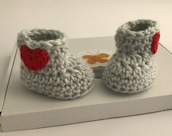 Baby shoes baby girl newborn toddler gift hearts toddler shoes gift baby shower gift baby slippers I Heart U Baby Booties