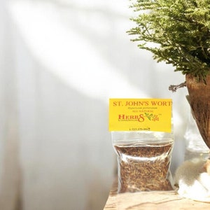 St. John&#39;s Wort  -   (Hypericum pertoratum). Cut Sifted Hand Packed