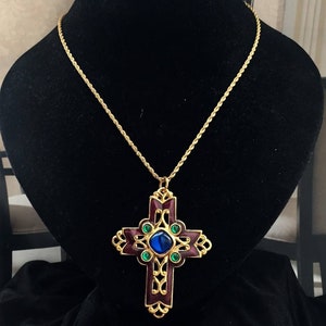 Vtg Avon Cross Pendant Necklace Enamel colorful cabochon rope chain designer chunky goth maroon green blue gold tone