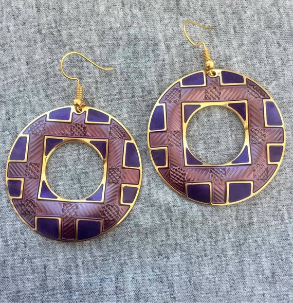 Vintage Signed Edgar Berebi in INDIGO PURPLE /& GOLD Enamel Pierced Dangle Drop Earrings