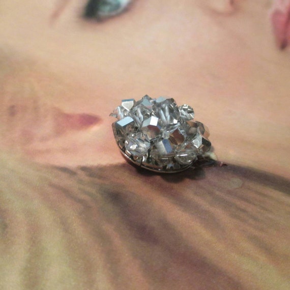 Stunning Vogue Earrings Crystal bling silvertone … - image 6