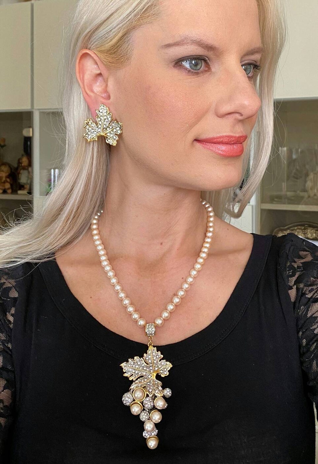 Wow NOS De Liguoro Grape Pearl Necklace & Earrings Set Pave - Etsy