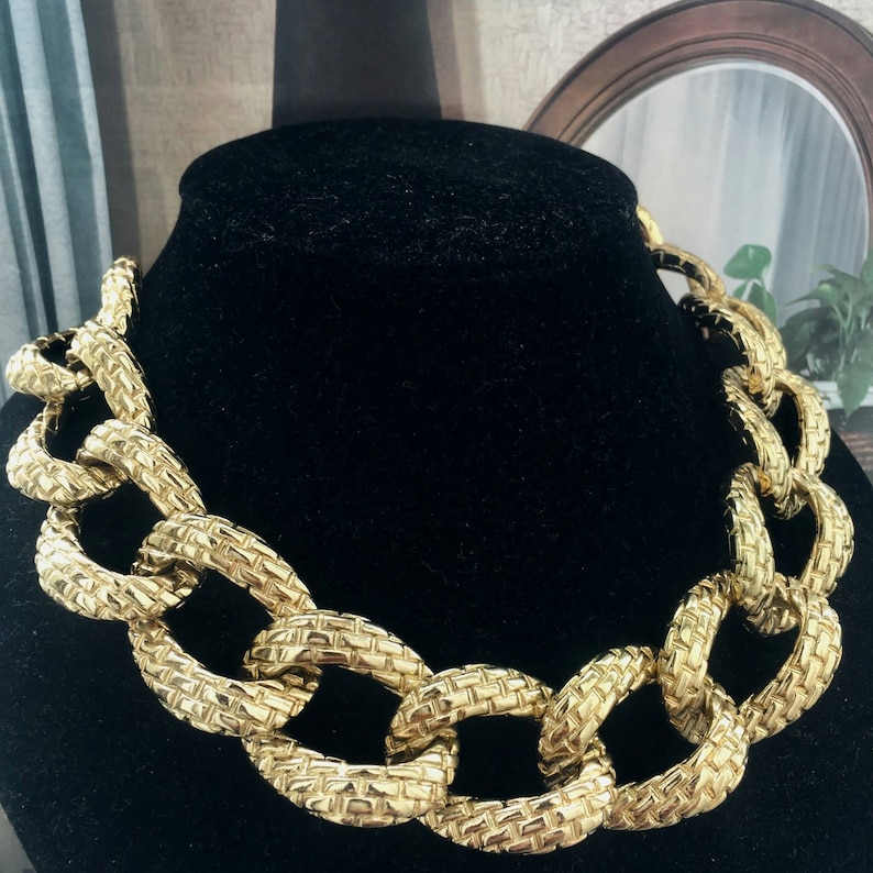 Wow Larg Graziano Necklace chunky Signed basket weave chain link design Choker Collar statement Gilt gold tone 80s Vintage Designer Couture