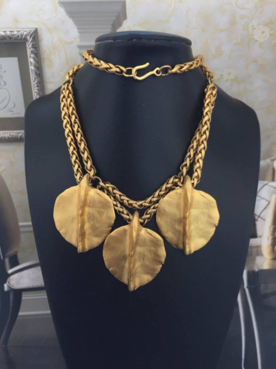 Wow! Carol Dauplaise Necklace Gold Tone Statement 