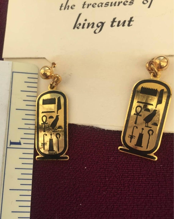 NOS 1970s Egyptian Revival hieroglyphics Earrings… - image 2