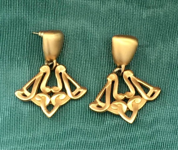 Chic Anne Klein Egyptian EARRINGS pierced Satin M… - image 1