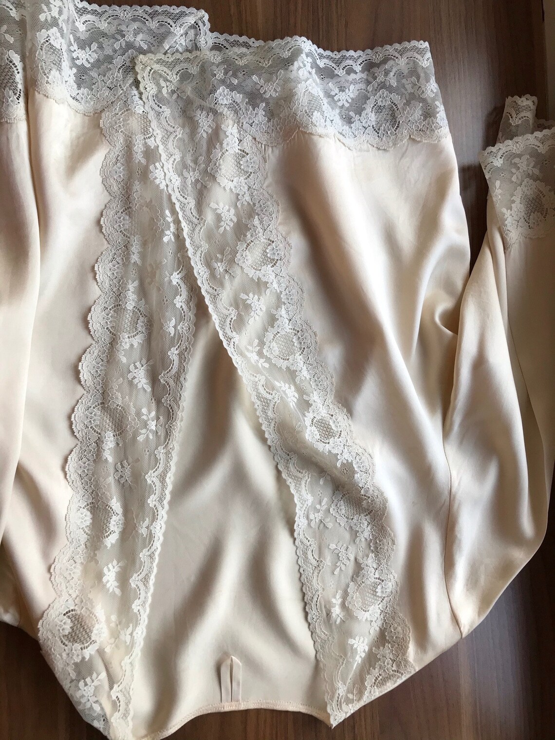 Vintage Marks & Spencer silk short robe lace edged size 14 | Etsy