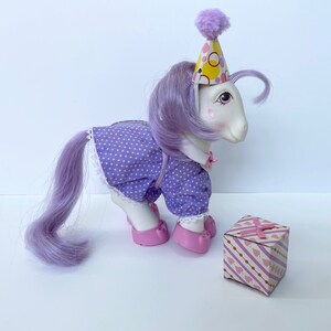 1984 My Little Pony &quot;Party Time&quot; Pony Wear Outfit and Accessories