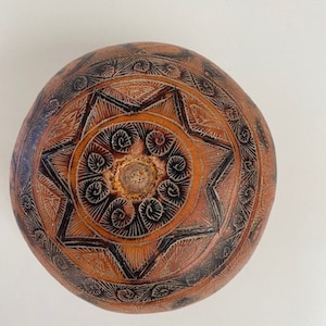 Peruvian Folk Art Carved Trinket Box