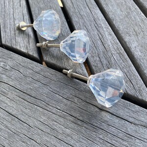 Three Matching Clear Drawer Knobs bild 7