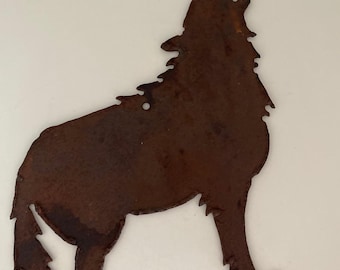 Metal Rustic Howling Wolf/ Coyote, Yard Art