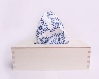 wooden tissue box, unfinished unpainted plain wood box, natural, rectangle tissue box cover, handkerchief, minimalist, Scandinavian style