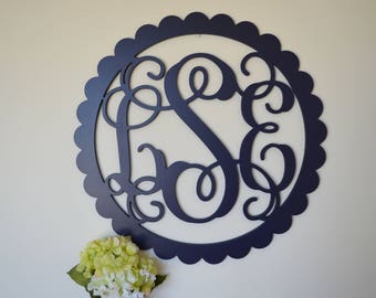 Painted Monogram - Wooden Monogram Wall Hanging - Wooden Initials w Scallop Border - Monogram Door Hanger - Dorm Room Sign - Nursery Decor