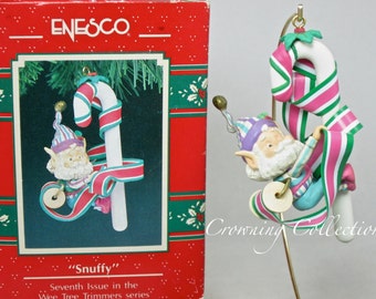 Enesco Snuffy Wee Tree Trimmers Ornament North Pole Village Candy Cane Sandra Zimnicki 7th in Series Treasury of Christmas Vintage MIB