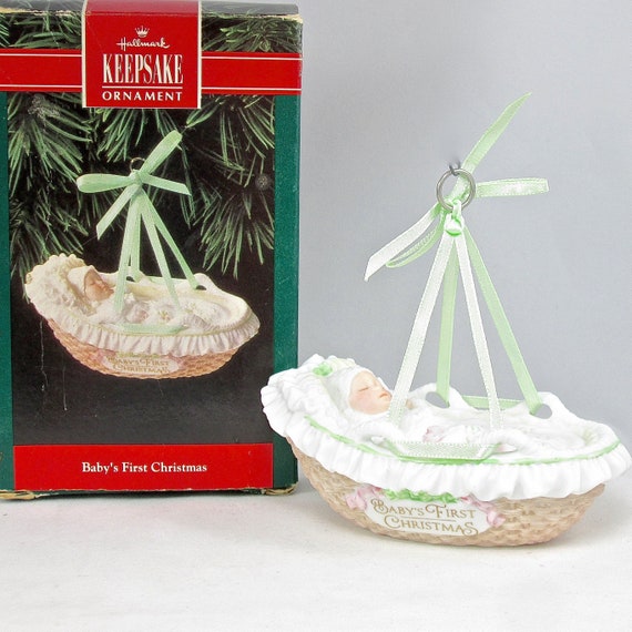 Biglietti Di Natale Hallmark.1992 Hallmark Baby S First Christmas Keepsake Ornament Etsy