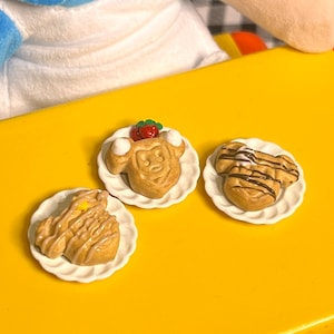 Mickey waffle mini magnet