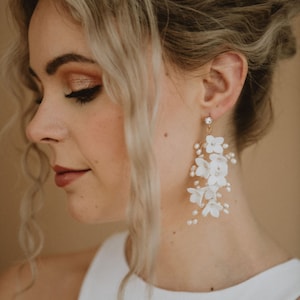 Statement Drop Earrings | Wedding Flower Earrings | Chandelier Earrings | Clay Flower Earrings | Bridal Drop Earrings | Elsie Earrings