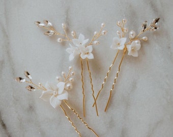 Bridal Hairpins | Ivory Flower Hairpins | Wedding Flower Hair Pin Set | Clay Flower Hairpins | Gold and Pearl Hair Pin Set | Paloma