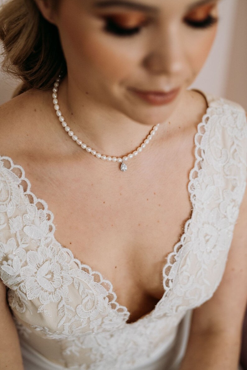 Pearl and Crystal Bridal Necklace Pearl Bridesmaid Necklace Pearl Crystal Wedding Necklace Freshwater Pearl Necklace Carmen Necklace image 3