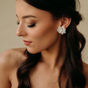 Pearl Bridal Earrings | Small Flower Wedding Earrings | Floral Earrings Bride | Boho Wedding Earrings | Flower Stud Earring| Rio Earrings
