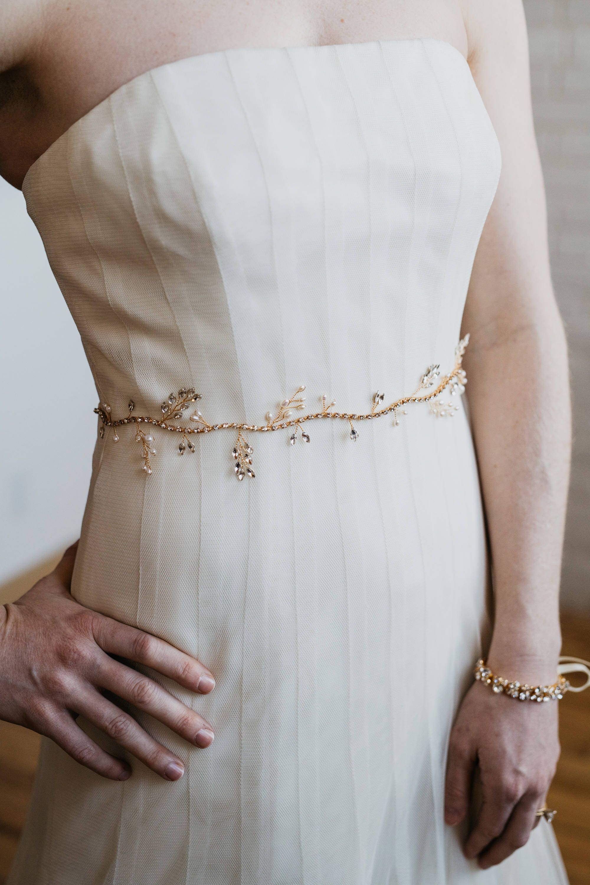 Gold Bridal Belt Crystal Wedding Dress Sash Boho Bridal Belt Pearl