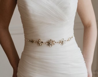 Celestial Bridal Belt | Gold Celestial Wedding Dress Sash | Crystal Star Bridal Belt | Cosmic Bridal Dress Accessory | Aster 50%