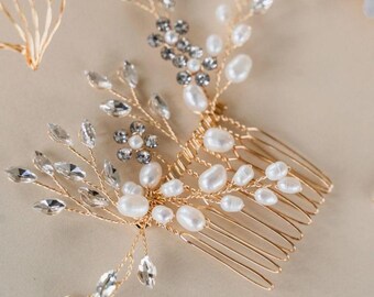 BELLA Beautiful Pearl and Crystal Bridal Hair Comb - Etsy display picture 1