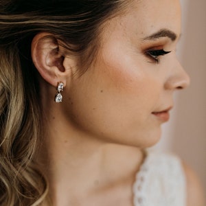 Silver Crystal Drop Wedding Earrings Zircon Earrings Crystal Bridal Earrings Wedding Drop CZ Diamond Earrings CZ Earrings Cecily image 5