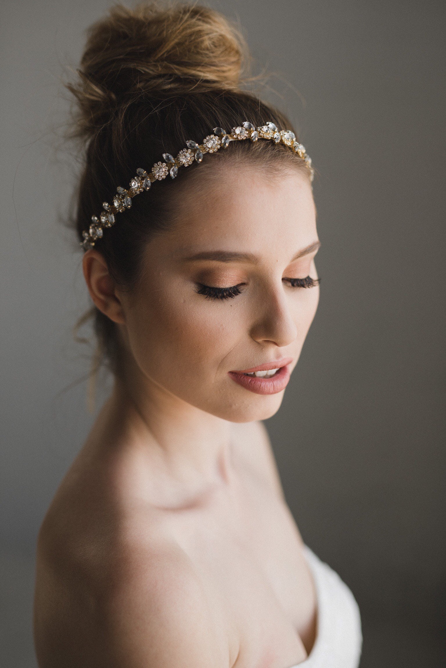 Rose Garden Headband With Gold Beads main image 1