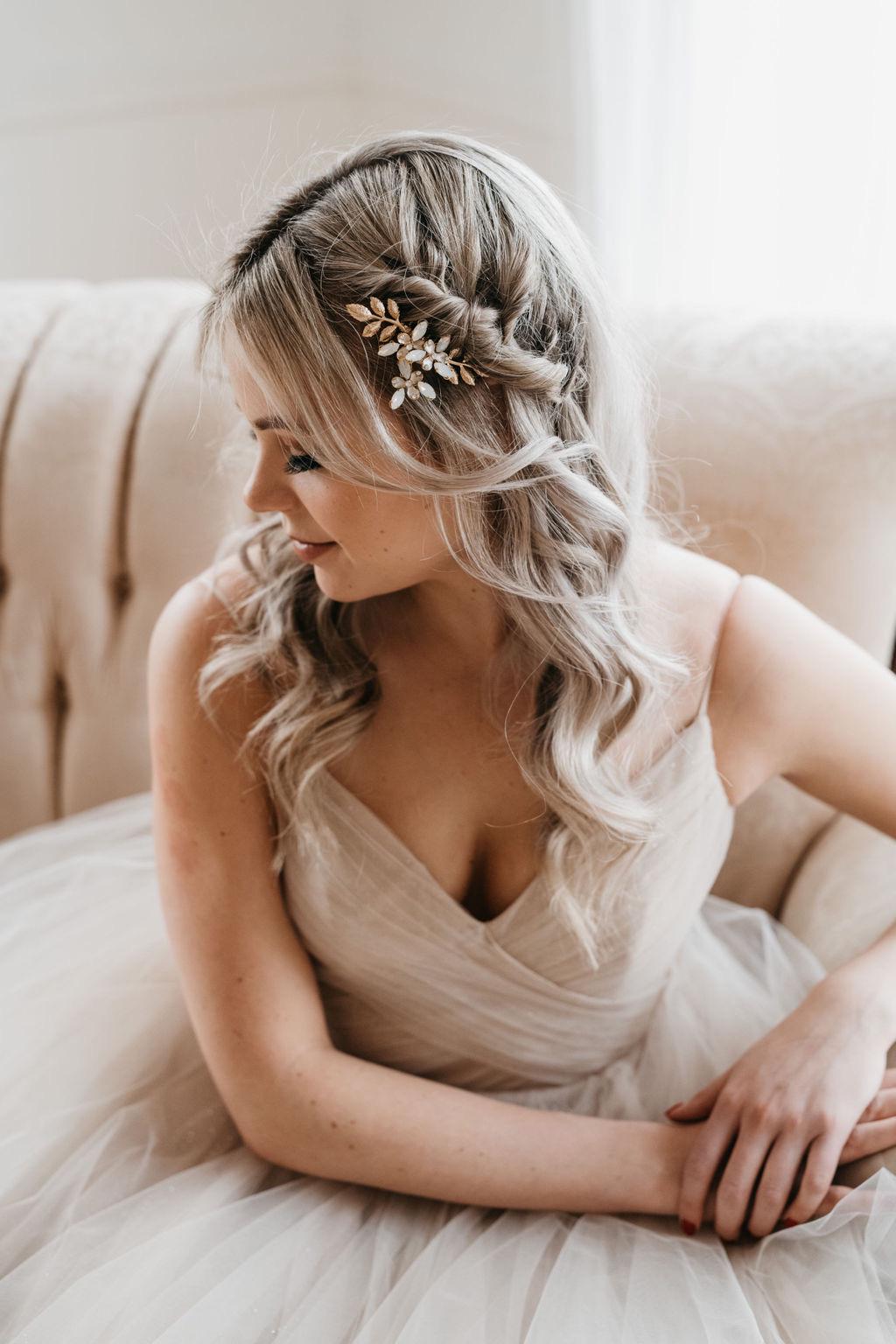 Opal Bridal Hair Comb: Silver Leaf Wedding Headpiece Esme - Etsy display picture 3