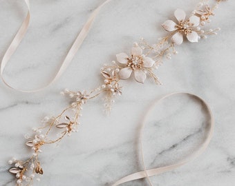 CARA Gold Floral Bridal Belt With Pearls and Crystals  display picture 1