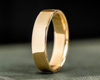 10k Yellow Gold Men's Classic Wedding Band - SCS-Certified Recycled Gold - 5mm & 6mm - The Architect - Rustic and Main