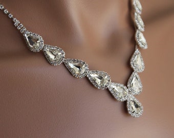 Ensemble de bijoux de mariée, collier en strass Teardrop, cristal strass d’inspiration vintage, collier avec boucle d’oreille, ensemble de bijoux de mariage