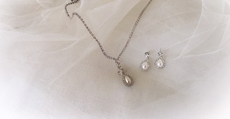 Bridal jewelry set, ivory Pearl and Rhinestone Necklace with Earring,wedding jewelry pearl set,jewelry pearl,wedding jewelry set, image 3
