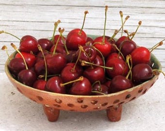 Tigela de cerâmica para frutas vermelhas - escorredor de frutas - arco para servir