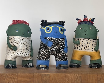 Handgemaakte keramische monsterfiguur voor kinderen, grappig cadeau voor ouders, speelse keramische kunst