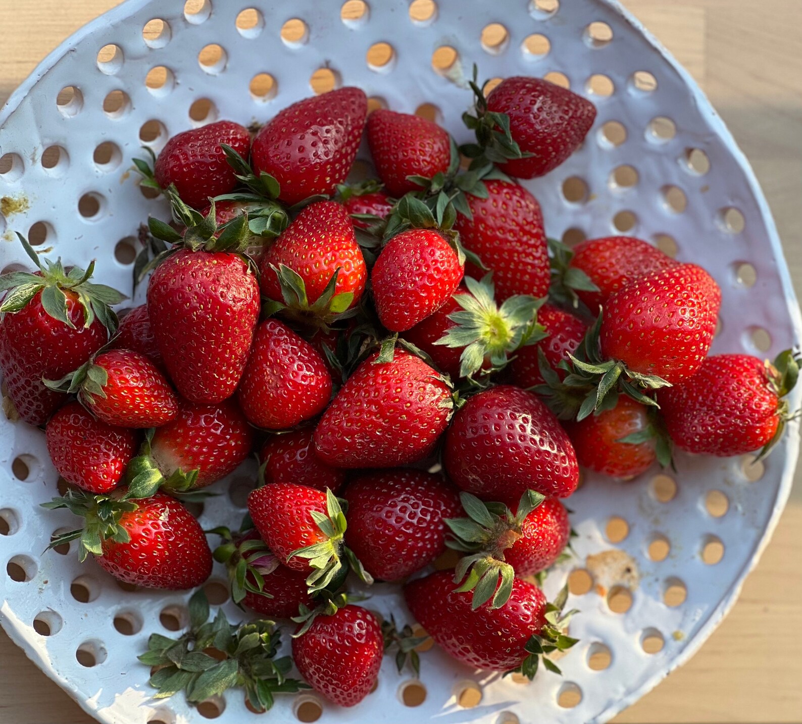 White Fruit Bowlceramics and Potteryserving Bowlwedding Etsy
