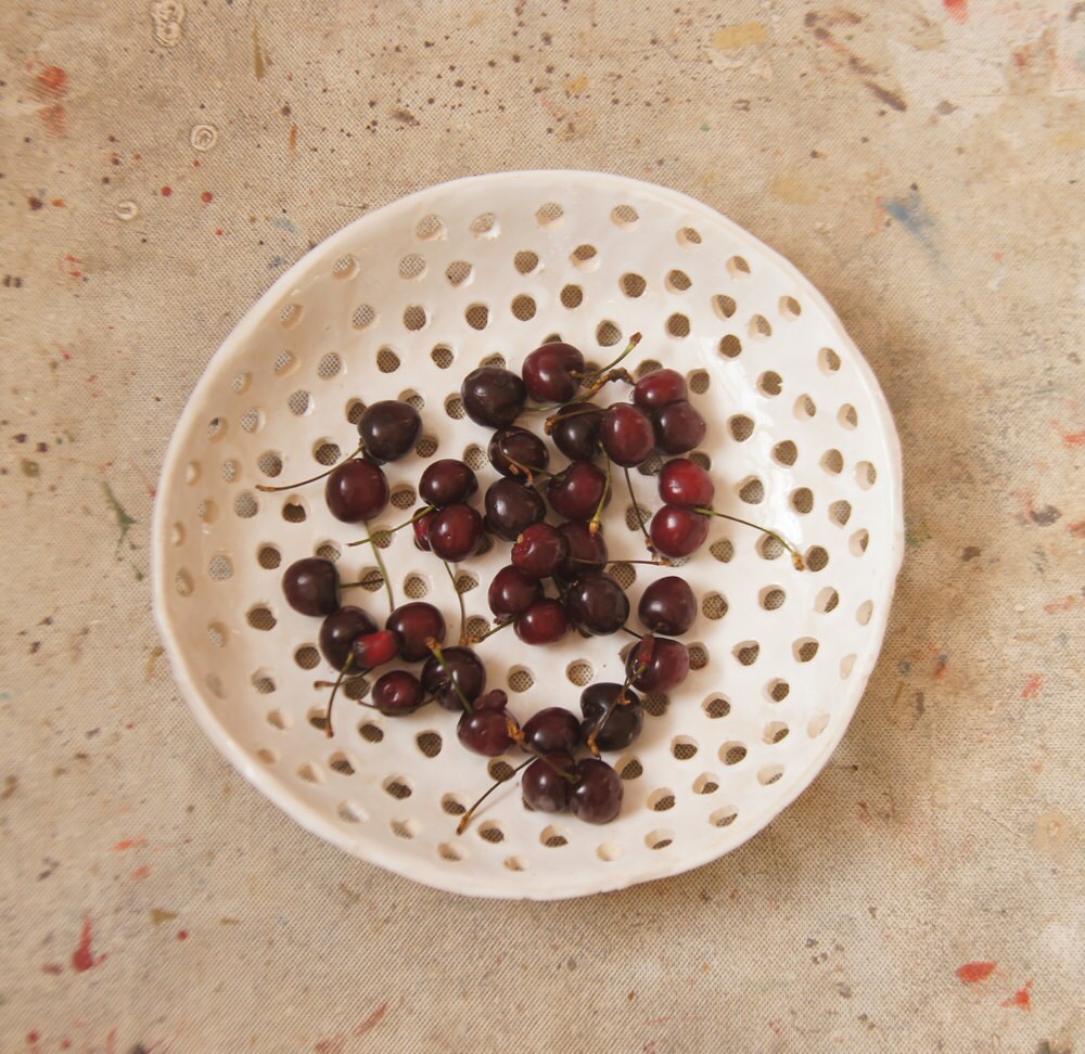 White Fruit Bowlceramics and Potteryserving Bowlwedding Etsy