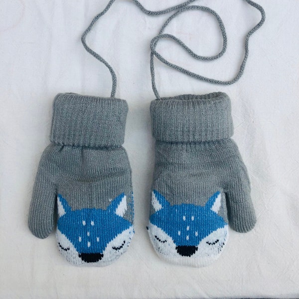 Niedliche weiche warme Kinder Baby Kleinkind Kinder 1-3 Jahre alt Winter Fuchs Handschuhe Handschuhe mit Schnur Weihnachtsgeschenk vorhanden